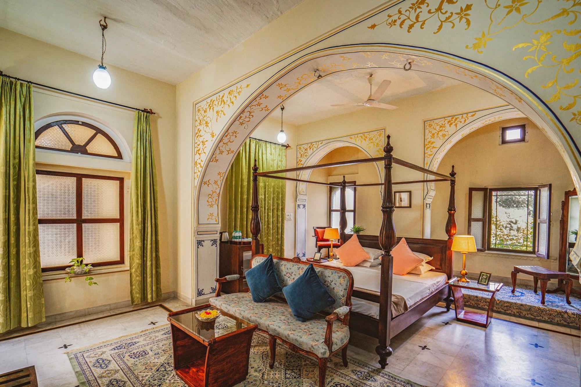 Diggi Palace - A City Center Hidden Heritage Gem Τζαϊπούρ Εξωτερικό φωτογραφία