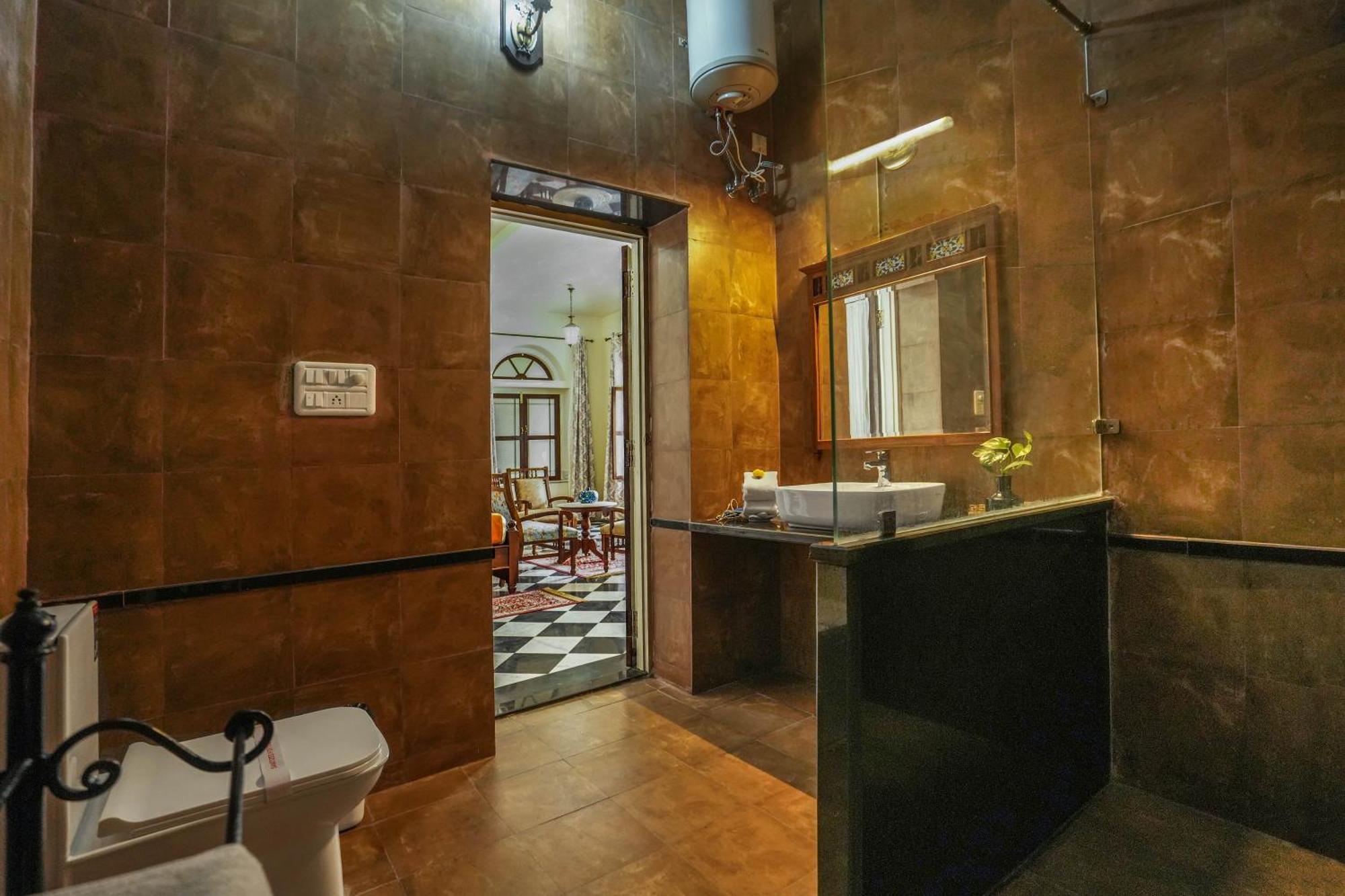 Diggi Palace - A City Center Hidden Heritage Gem Τζαϊπούρ Εξωτερικό φωτογραφία