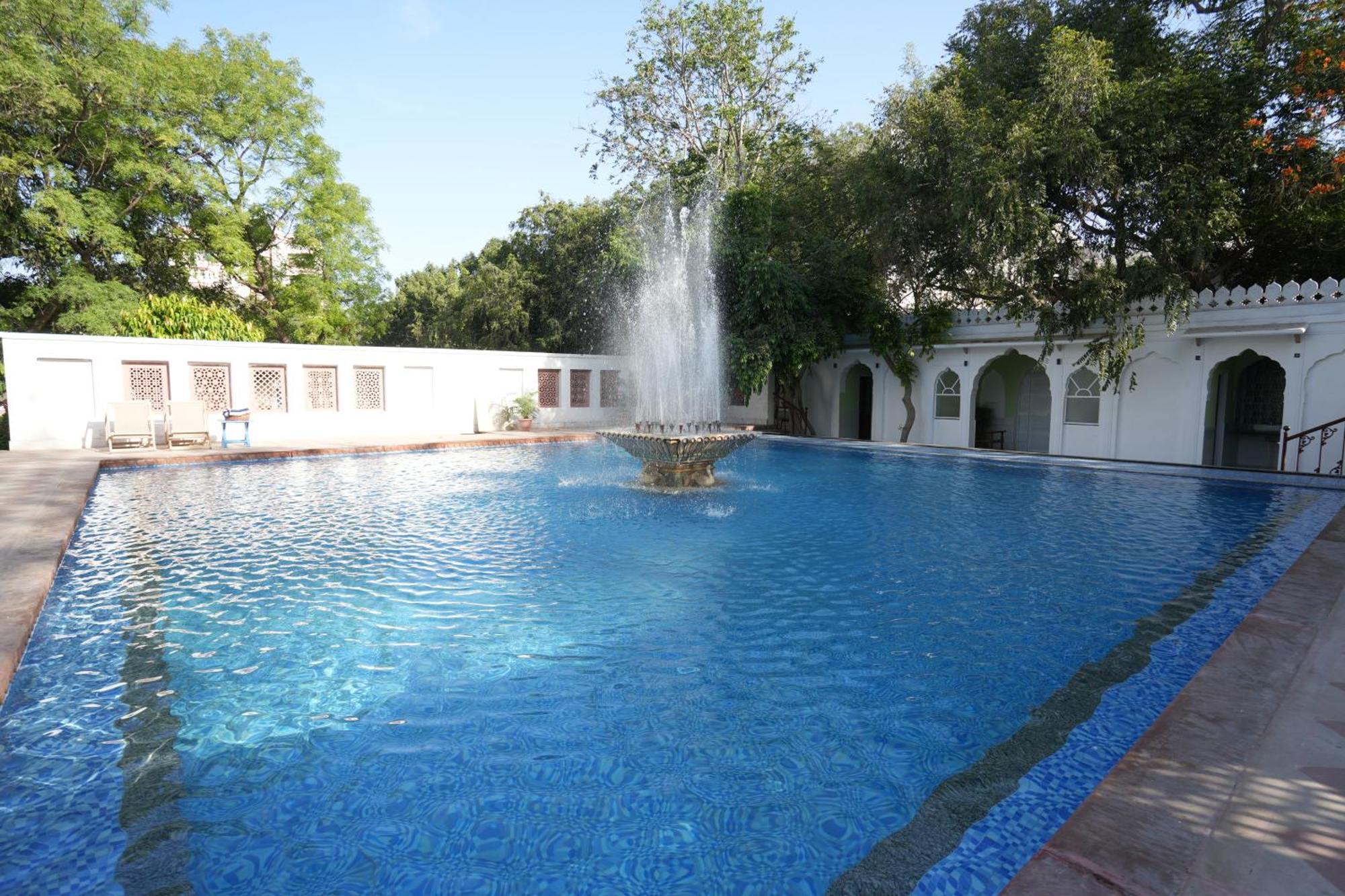 Diggi Palace - A City Center Hidden Heritage Gem Τζαϊπούρ Εξωτερικό φωτογραφία