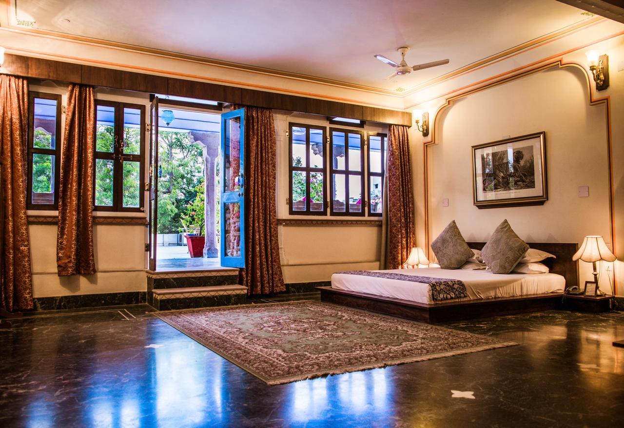 Diggi Palace - A City Center Hidden Heritage Gem Τζαϊπούρ Εξωτερικό φωτογραφία