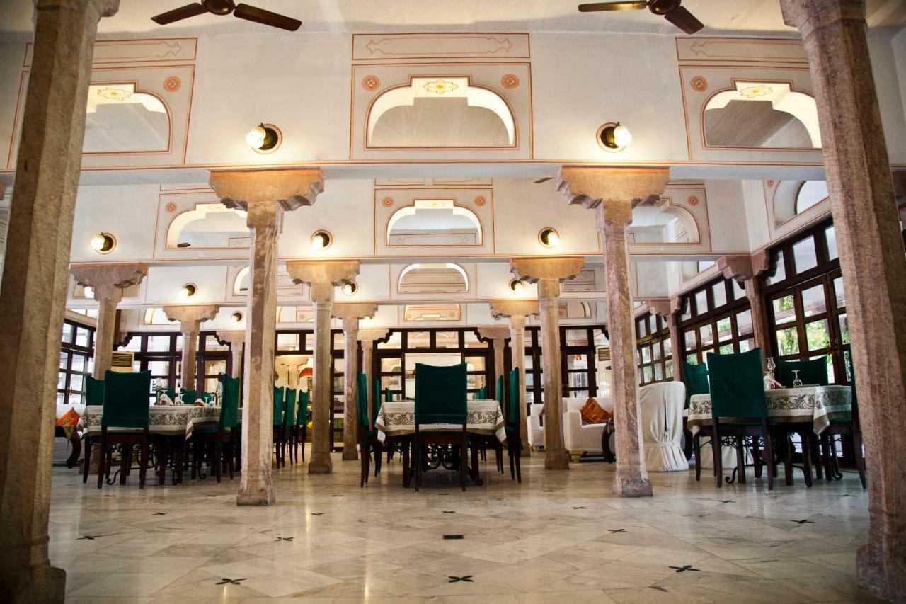 Diggi Palace - A City Center Hidden Heritage Gem Τζαϊπούρ Εξωτερικό φωτογραφία