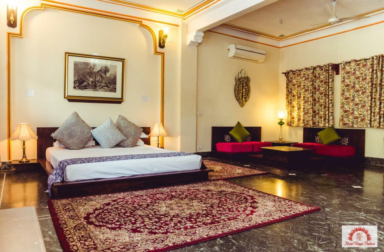 Diggi Palace - A City Center Hidden Heritage Gem Τζαϊπούρ Εξωτερικό φωτογραφία